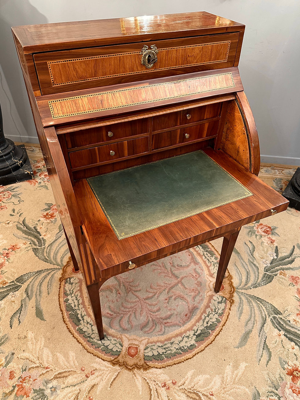 Thumbnail: Petit Bureau Cylindre En Marqueterie d'Epoque Louis XVI Vers 1780