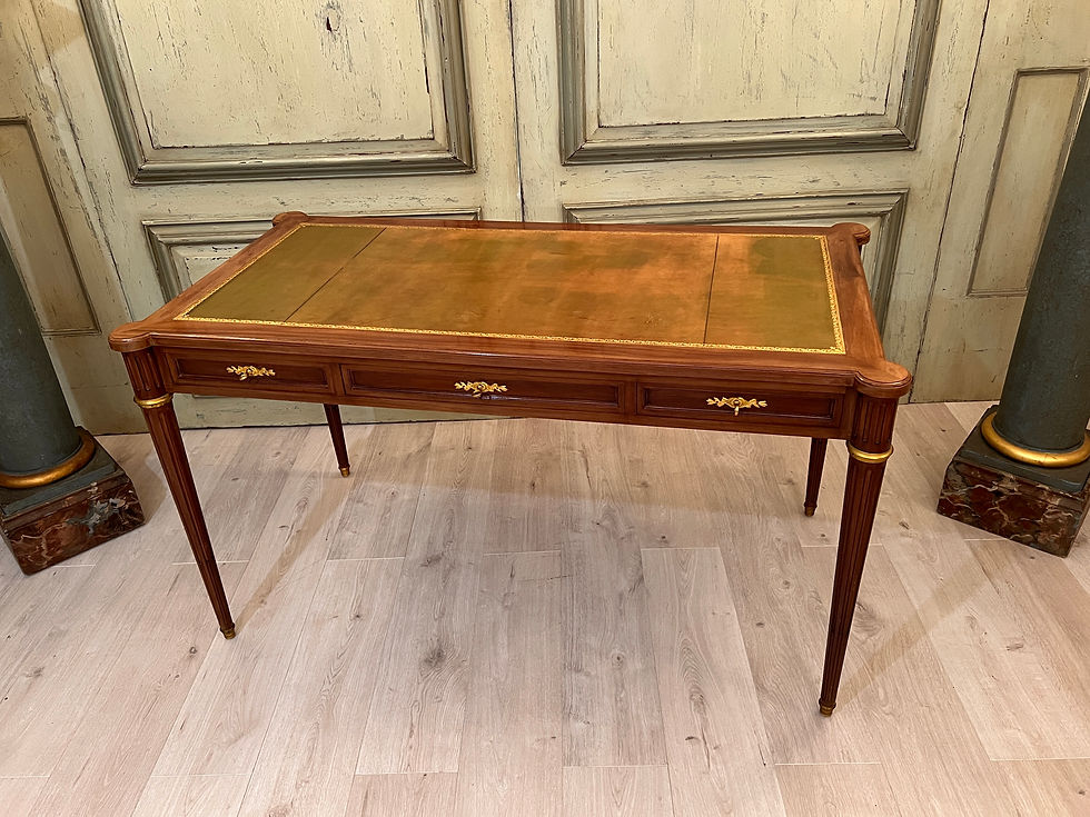 縮圖：Bureau En Acajou De Style Louis XVI Travail Du Faubourg Debut XXeme