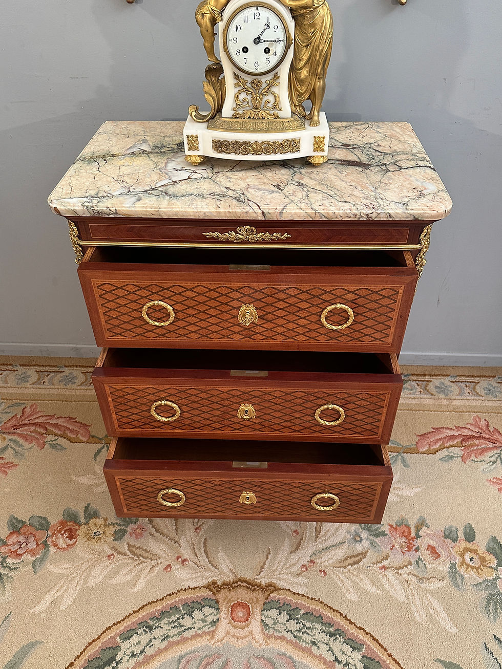 Thumbnail: Maison Krieger, Commode d'Entre Deux En Marqueterie De Style Louis XVI XIXème