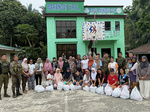 REIGNA Women of Mindupok Receive Generous Grocery Packs from Philippine Military Academy “SINAGLAHI” Class of 2015