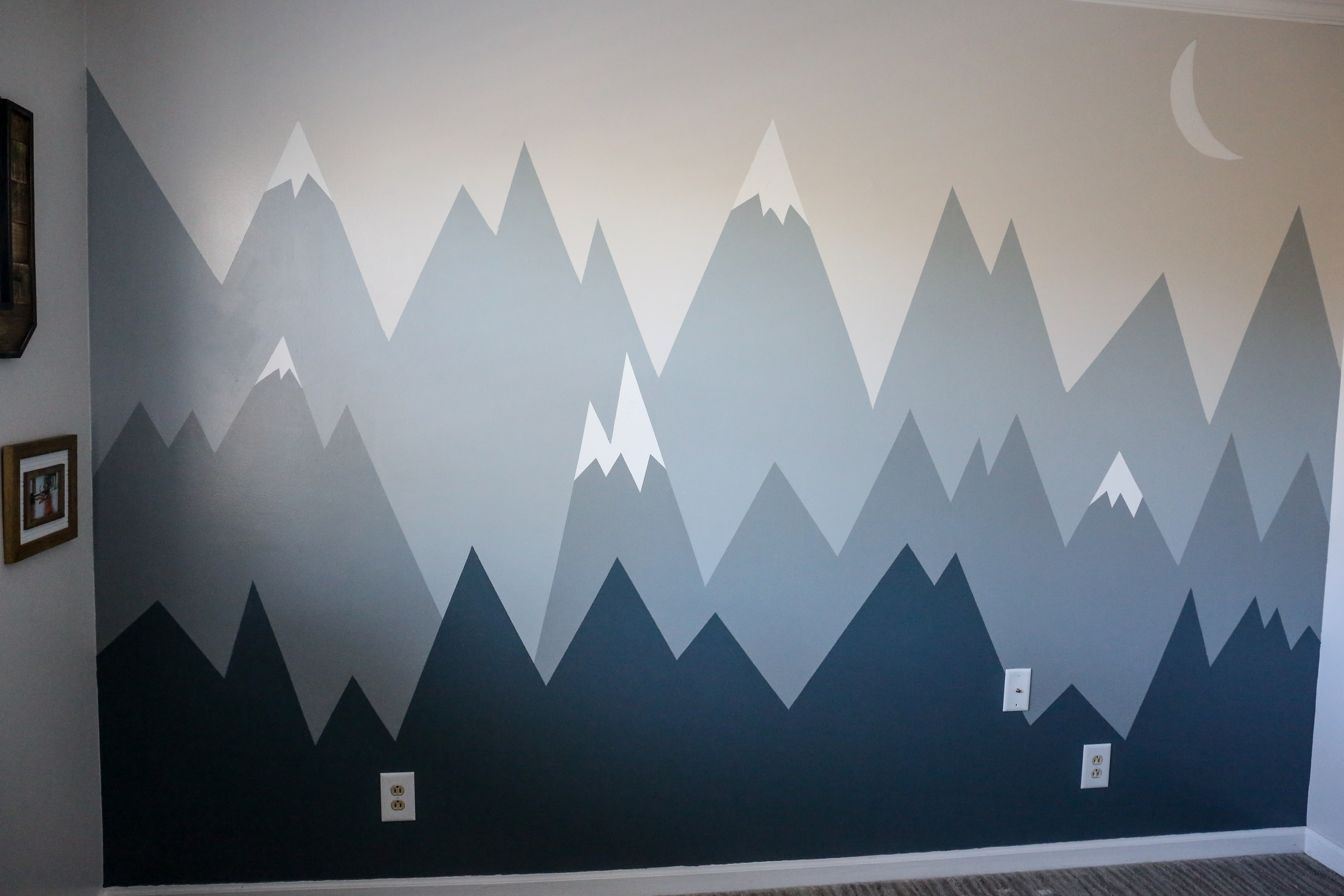 baby room mountain mural