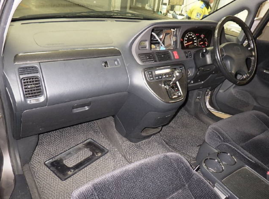 Миниатюра: HONDA ODYSSEY RA9