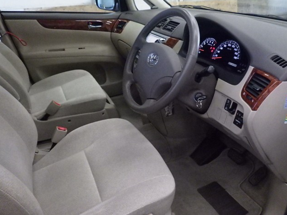 Миниатюра: TOYOTA IPSUM ACM21W