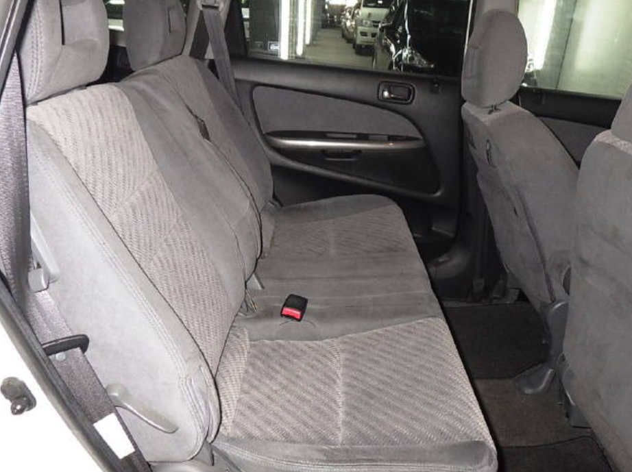 Миниатюра: HONDA STREAM RN1
