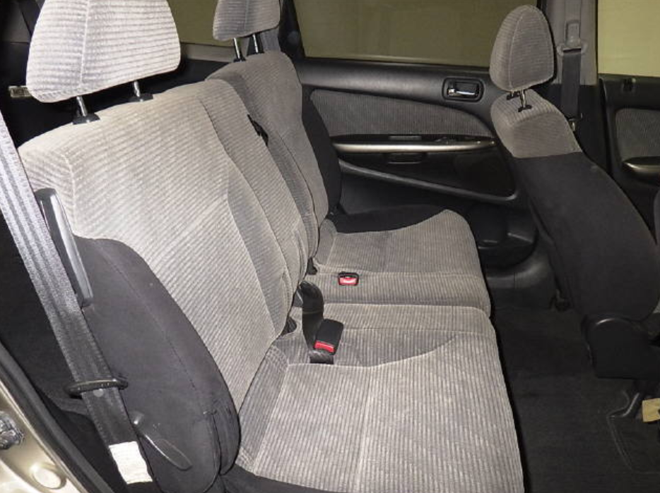 Миниатюра: HONDA STREAM RN1