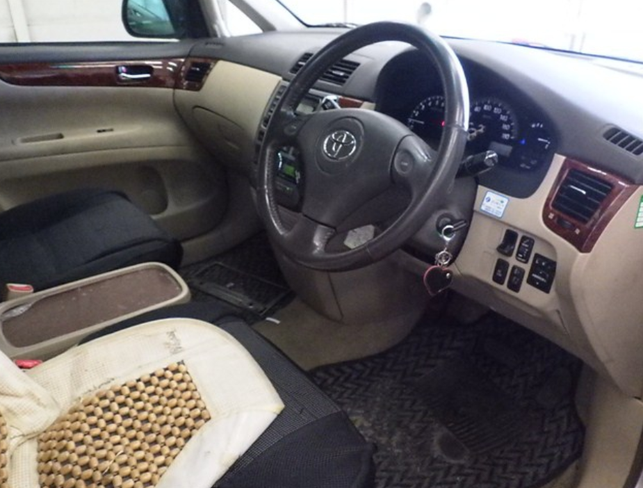 Миниатюра: TOYOTA IPSUM ACM21W
