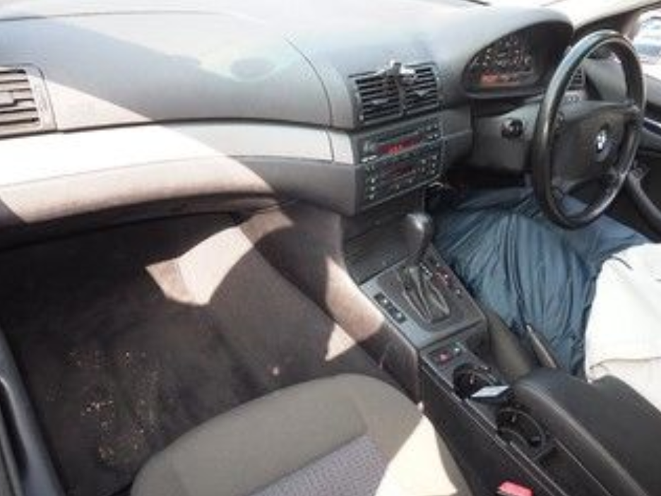 Миниатюра: BMW 3 SERIES AY20