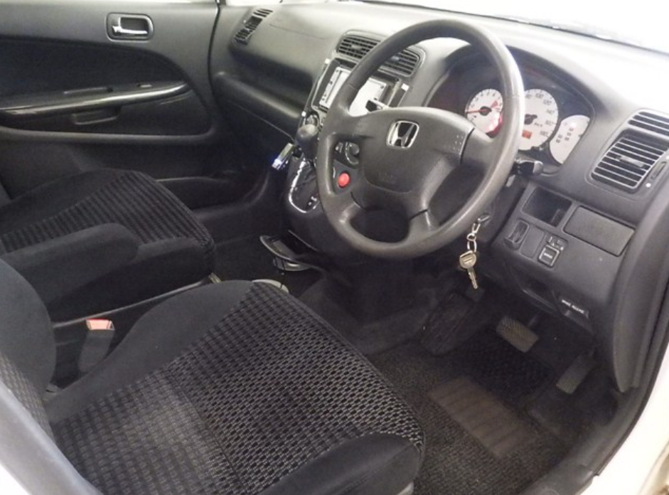 Миниатюра: HONDA STREAM RN1