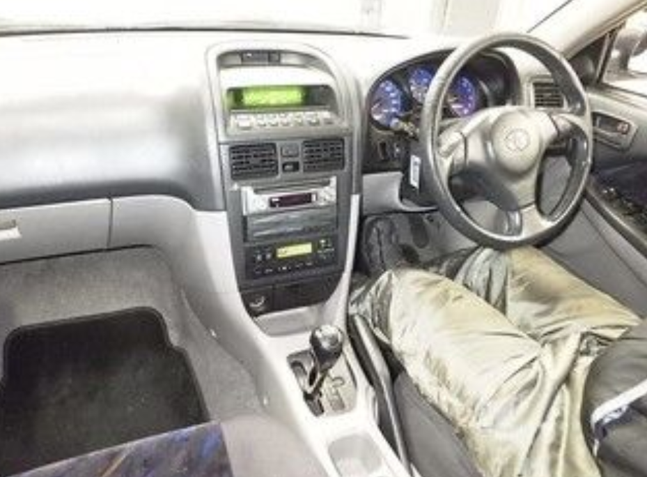 Миниатюра: TOYOTA CALDINA ST215W