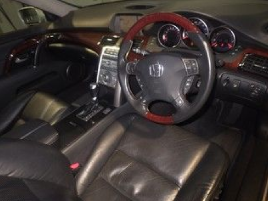 Миниатюра: HONDA LEGEND KB1