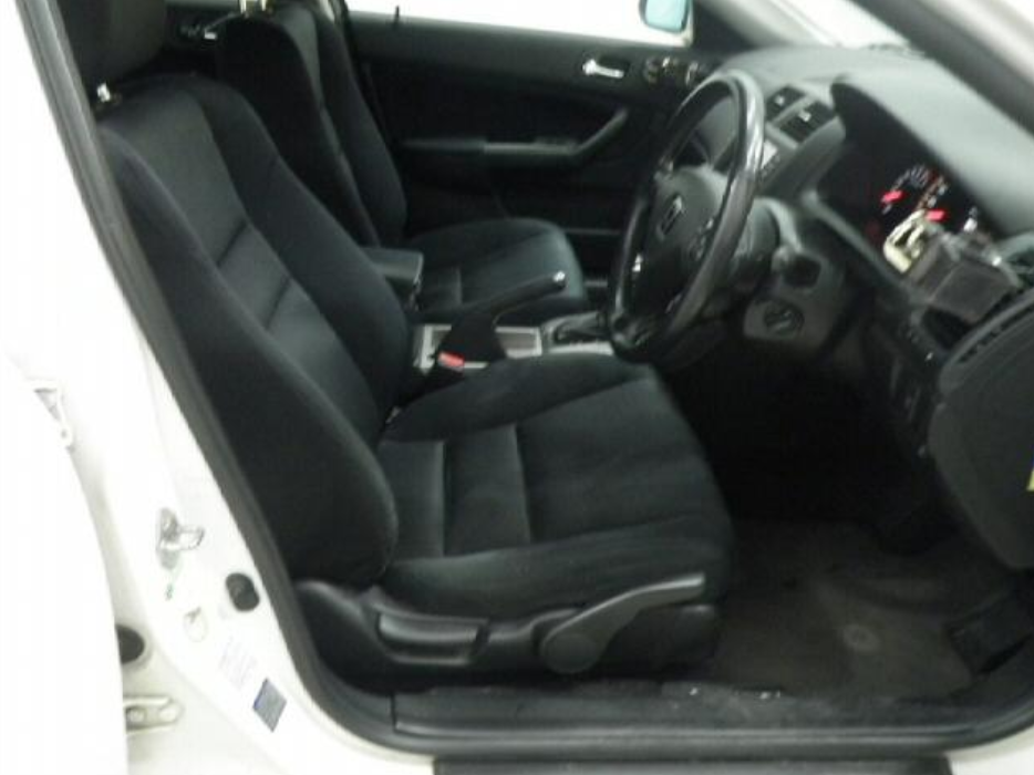 Миниатюра: HONDA ACCORD WAGON CM2