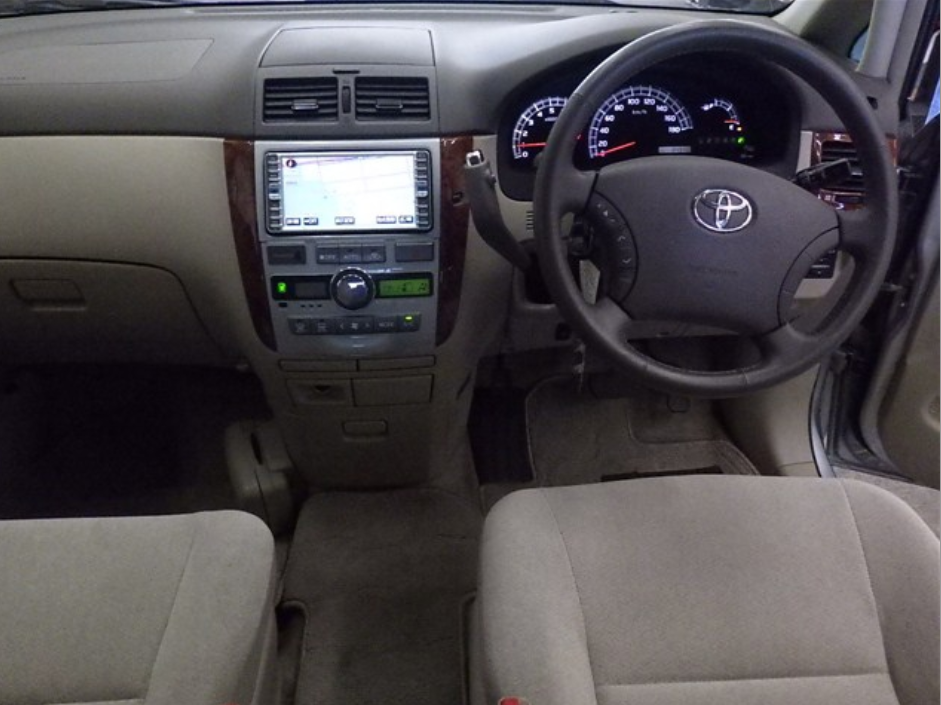Миниатюра: TOYOTA IPSUM ACM21W