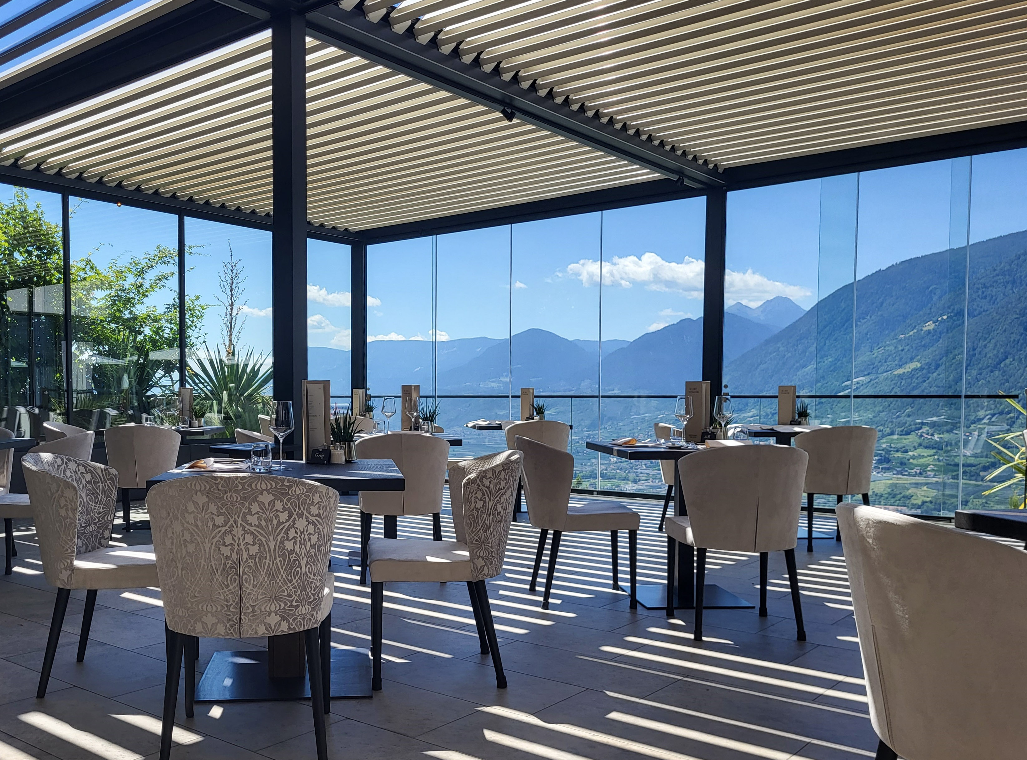 pergola-dorf-tirol-hotel-am-sonnenhang