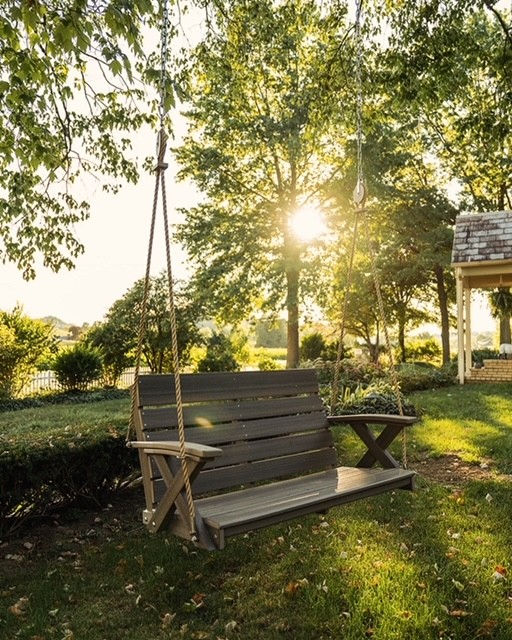 Wedding venue in Spartanburg, Wedding venue in Greenville, Wedding venue in the upstate of SC, all inclusive wedding venue, barn wedding venue, luxury barn venue, outdoor wedding in Spartanburg, Wedding venue near me, bench swing