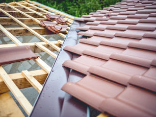 Asphalt Roof vs Metal Roof: Choosing the Best for Utah Homes