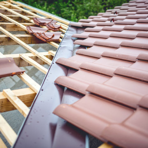 roof damage, water on roof, roof leak, roof issue, roofing issue, roofing, roofer, roof