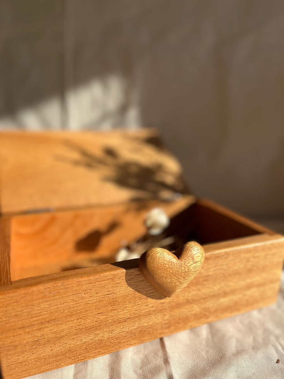 Miniatura: Caixa de memórias - madeira Cerejeira