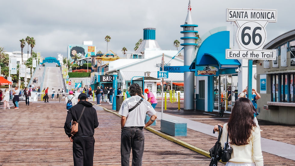 SANTA MONICA X VENICE BEACH (15 of 42).jpg