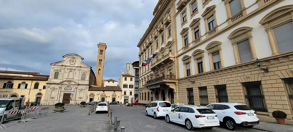Santa Croce Florence: Tombs, Frescoes and Pazzi Chapel