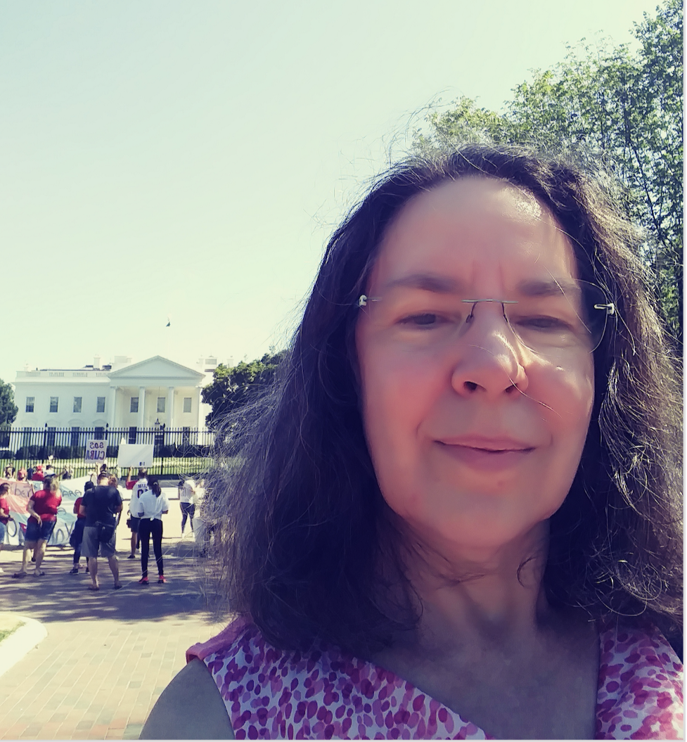 Washington Whispers columnist Jessie Seigel in front of the White House this week