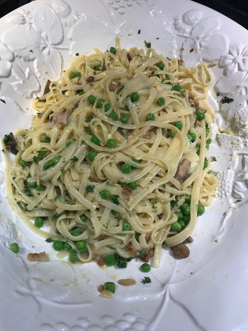6) Linguini Carbonara!