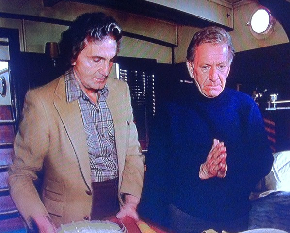 Val Bisoglio (l.) and Jack Klugman in Quincy M.E. (1982)
