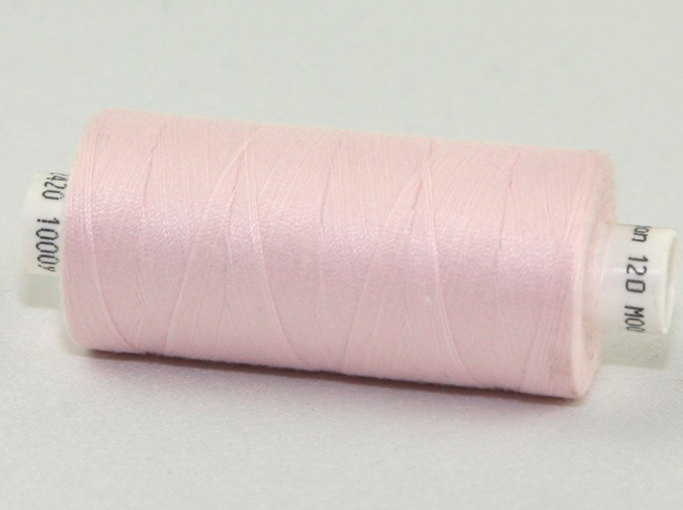 THREAD COLOUR: M0093 Pale Pink LENGTH: 1,000 yards TYPE: Moon