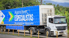 Carretas de saúde ampliam atendimento especializado em mais de 130 regiões do país