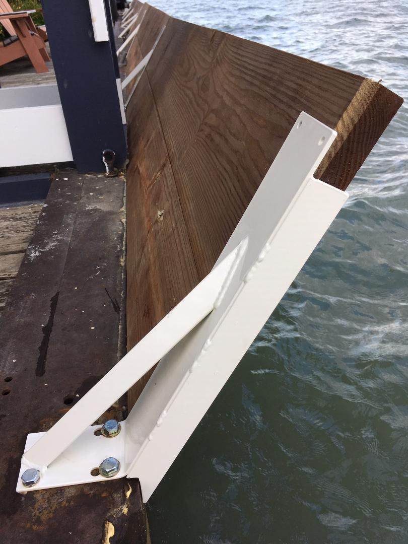 SPLASH GUARD