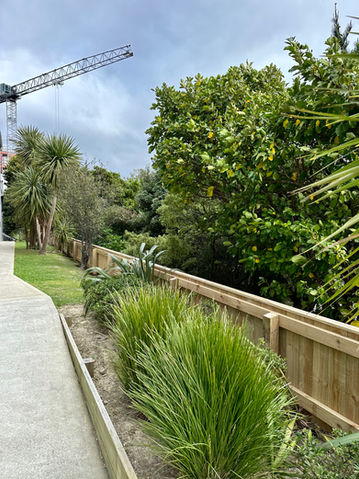 Retaining Wall Fence, Wellington