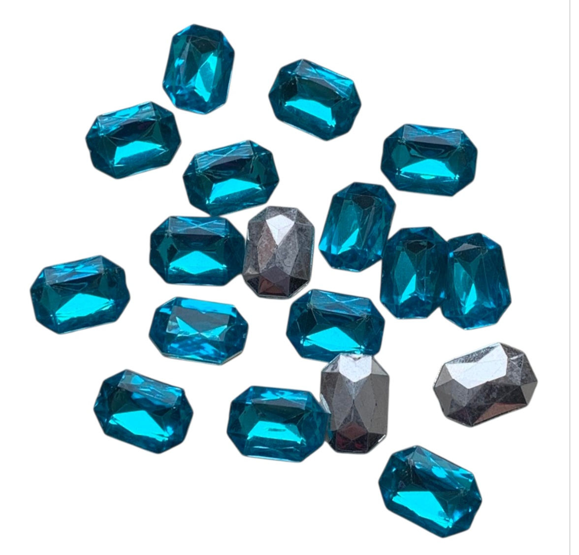 Стразовий декор колір блакитний, розмір 1-1.5см