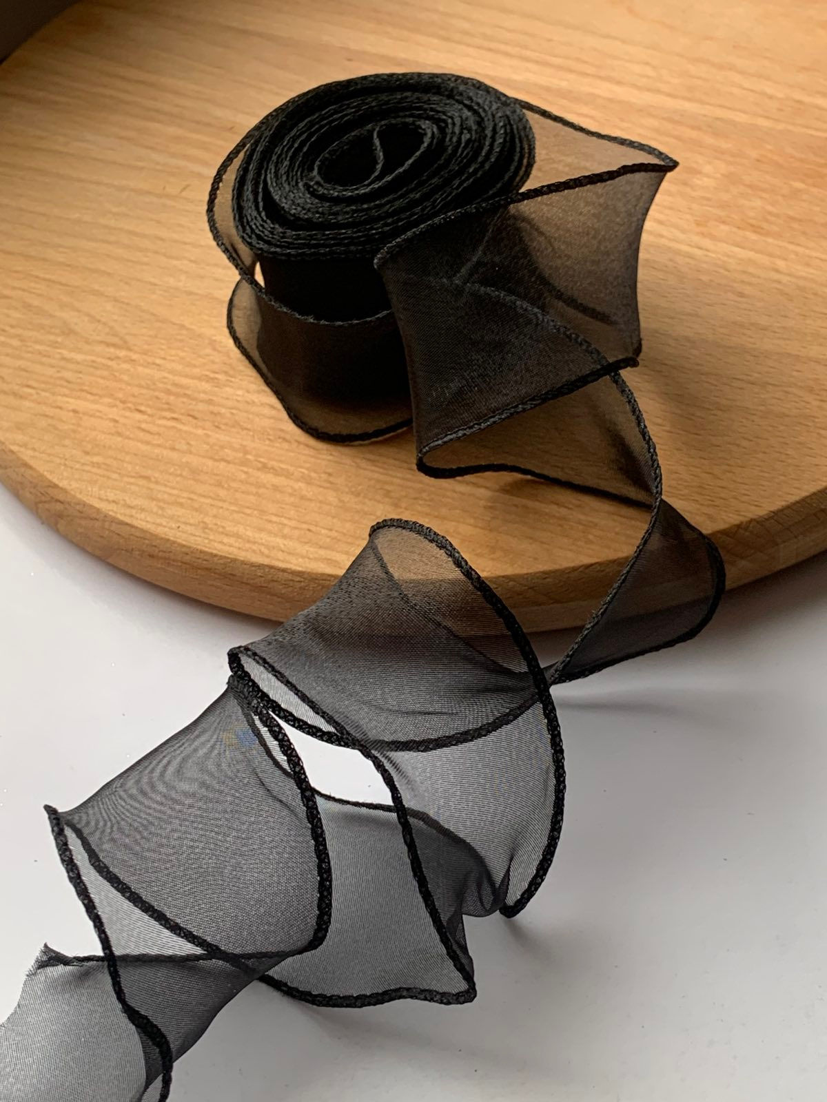 Органза хвиляста з прошитим кантом 4,5 см/колір чорний