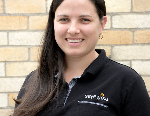 Headshot of Michélle Oosthuizen in work uniform.