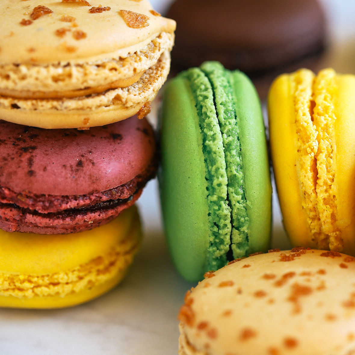 Macaron - flavours vary