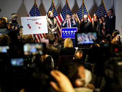 Luật sư chiến dịch tranh cử của Trump lên tiếng nhưng lập tức bị bác bỏ