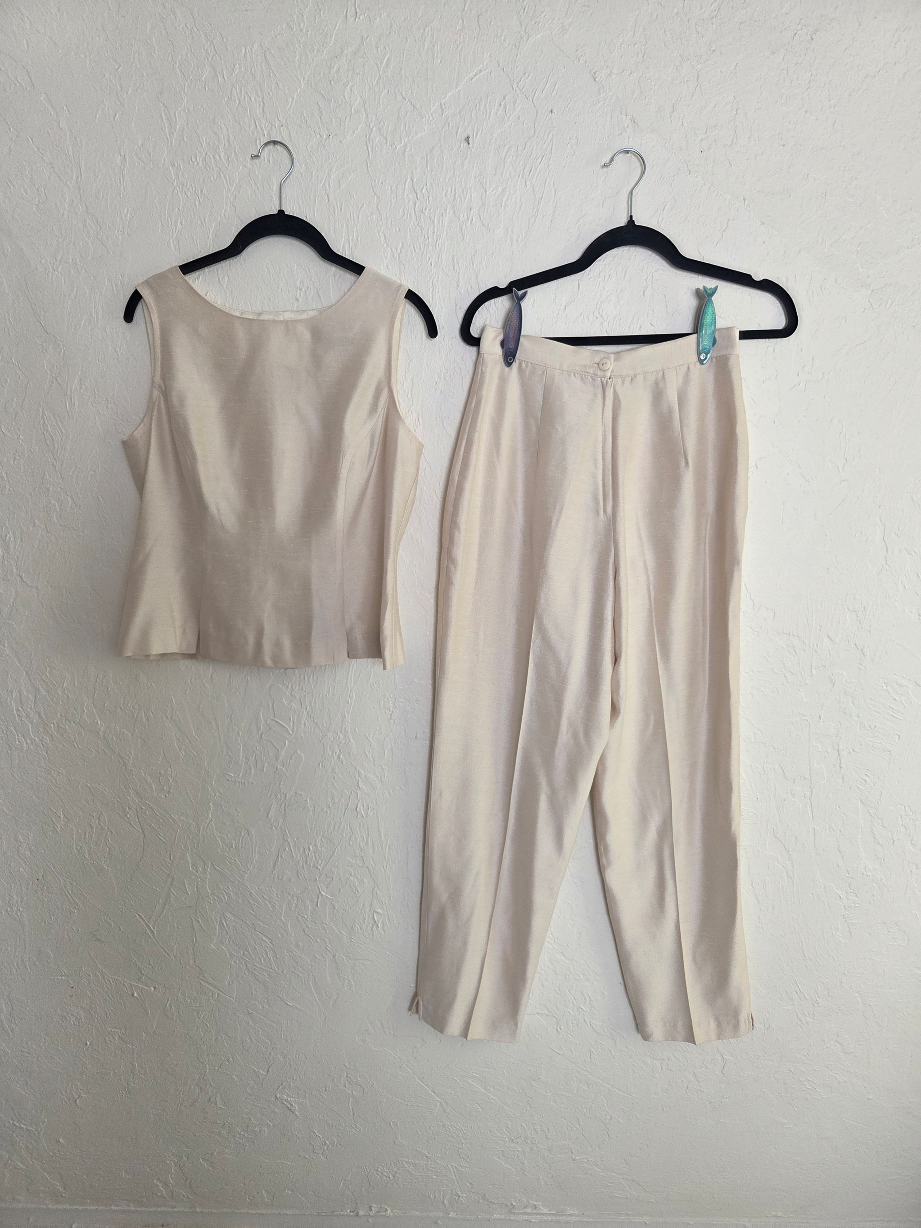 Vintage Dawn Joy Beige Matching Set