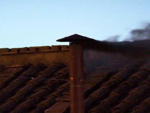 კონკლავის პირველ დღეს პაპი ვერ აირჩა