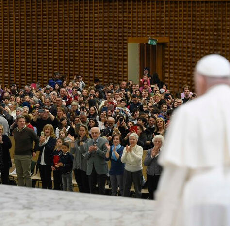 პაპმა სექსუალური ძალადობის წინააღმდეგ იურიდიული პროცედურა დაამტკიცა