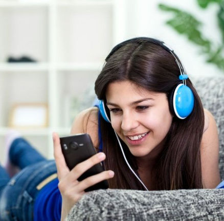 Operadoras móviles apuestan a música online