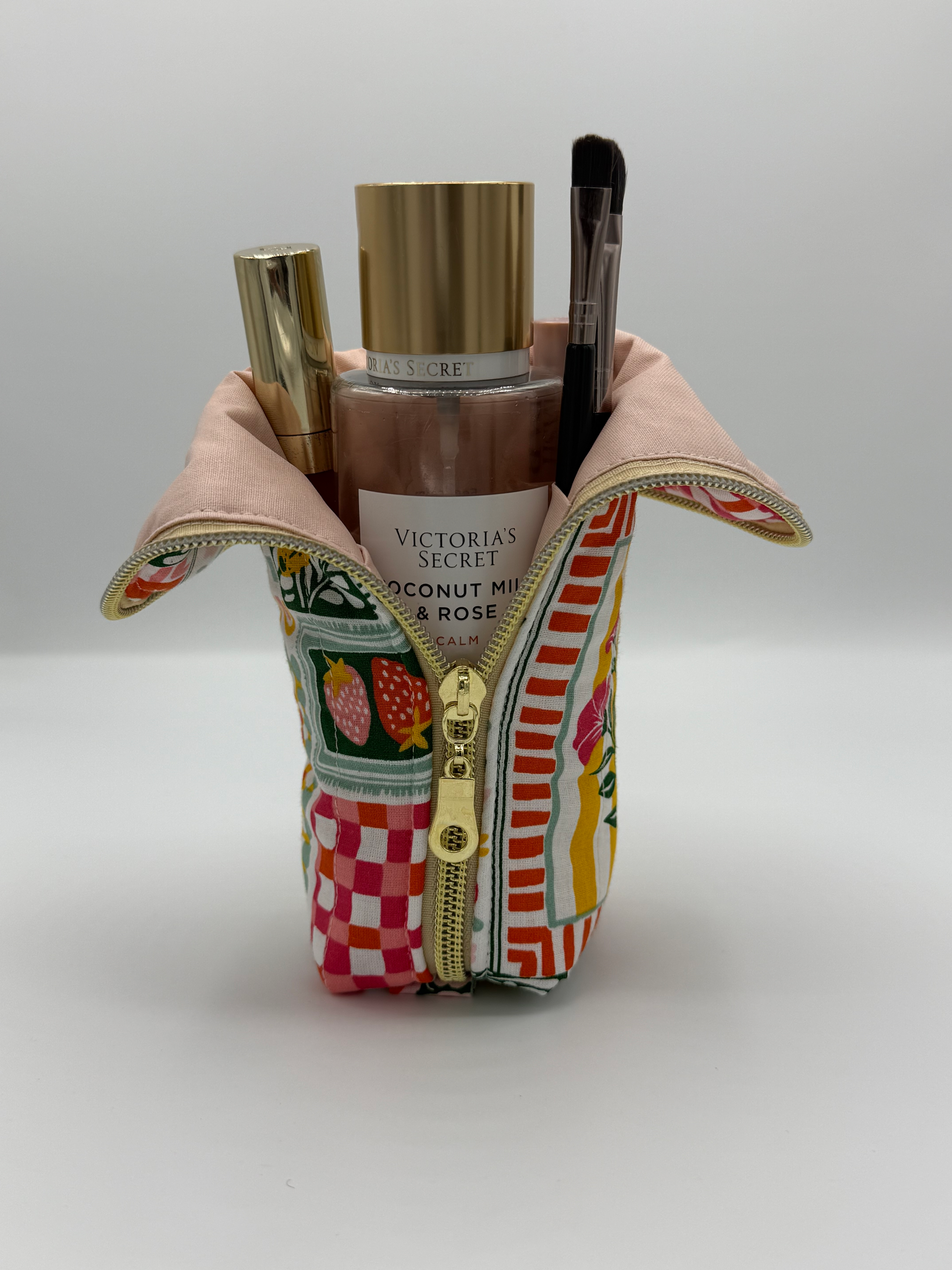 Trousse/pot de voyage