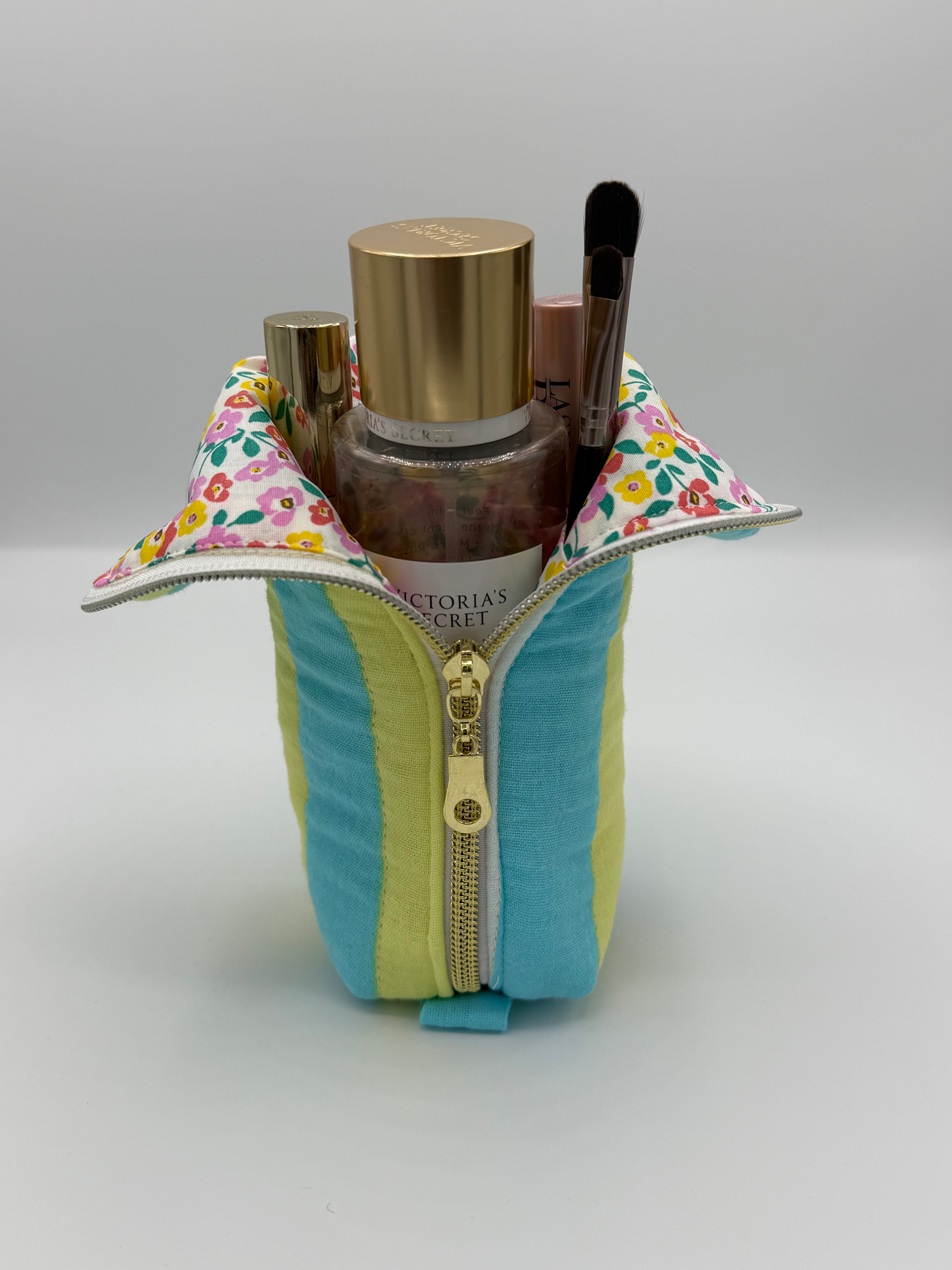 Trousse/pot de voyage