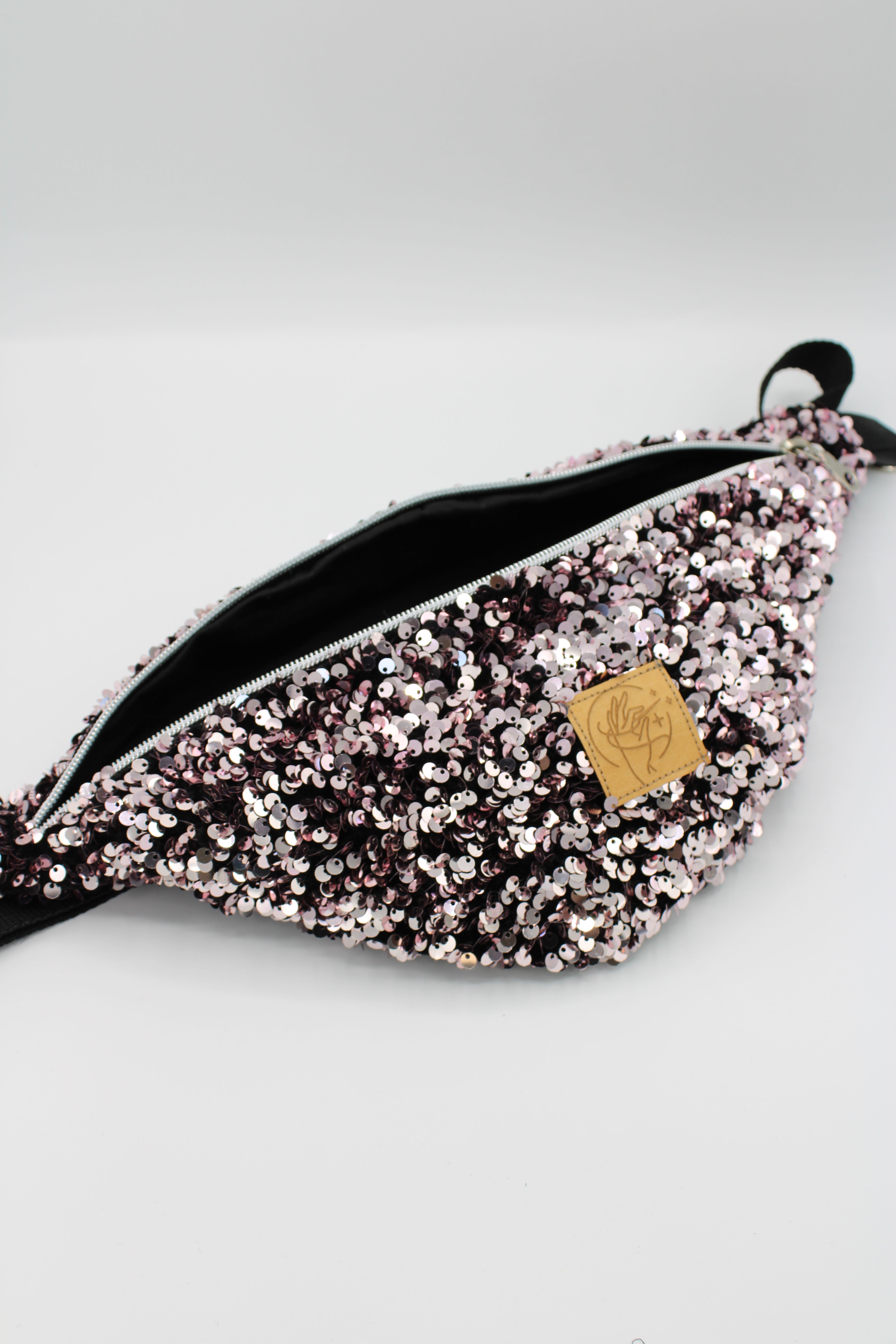 Sac banane à sequins