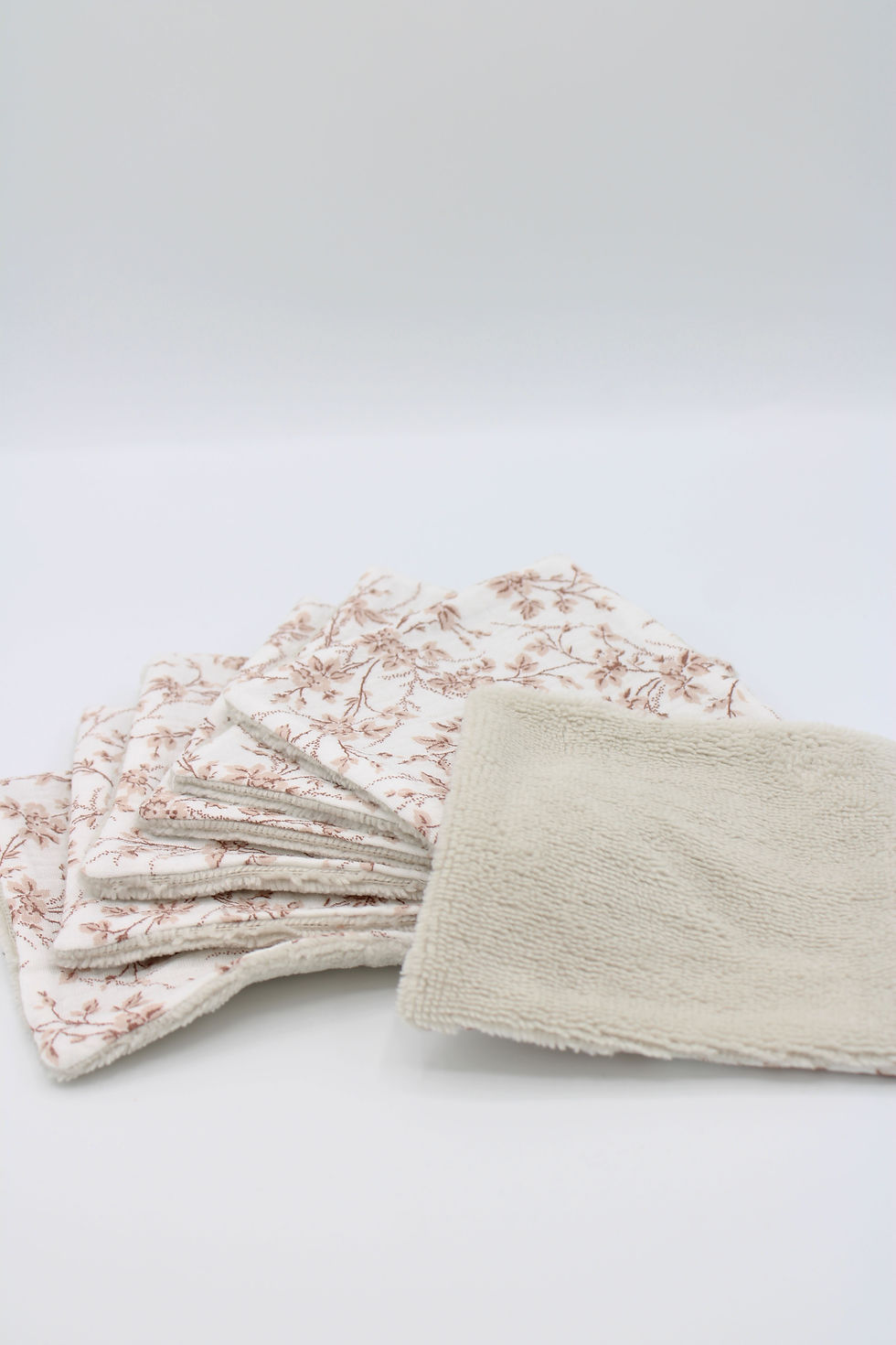 Miniature : Lingettes démaquillantes grand format (x7)