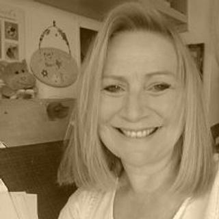 Writer: Lorraine Clivery