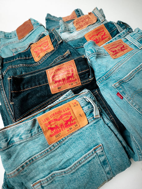 Jeans Levi's 501 en stock chez Pawpick Vintage