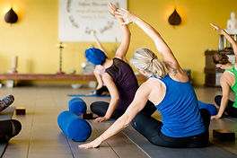 Yoga_5_F44_4985.jpg