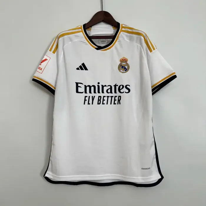 Thumbnail: Real Madrid Home Man Jersey 23/24