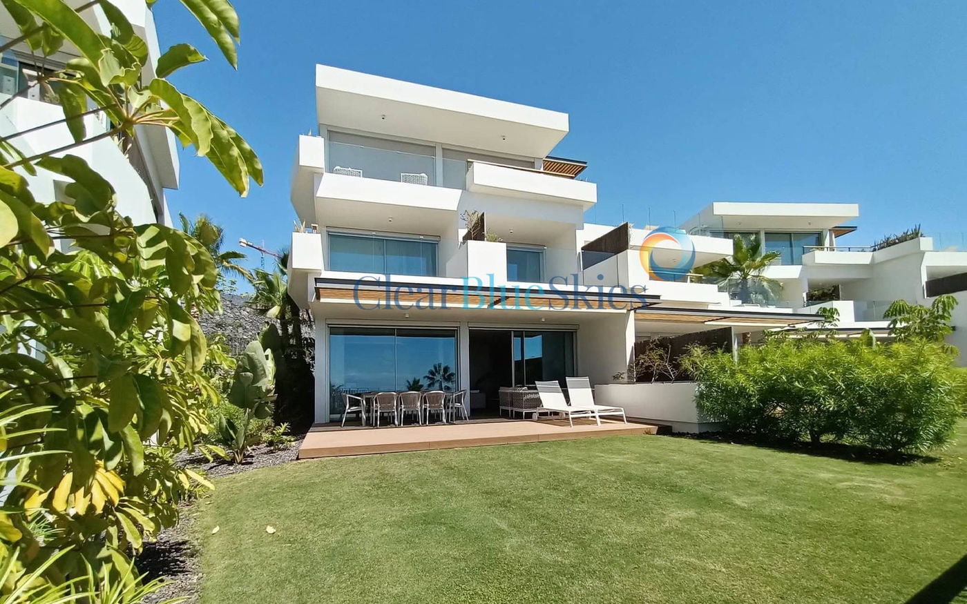 Luxury Three Bedroom Duplex in Prestigious Golf Resort