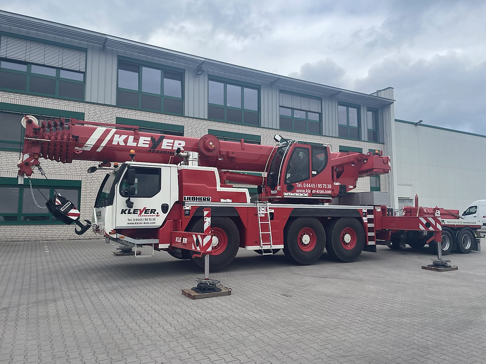 Krane, Kranvermietung, Kranverleih, Arbeitsbühnen, Stapler, Teleskoplader, Baustraßen, Bauzäune, Diepholz