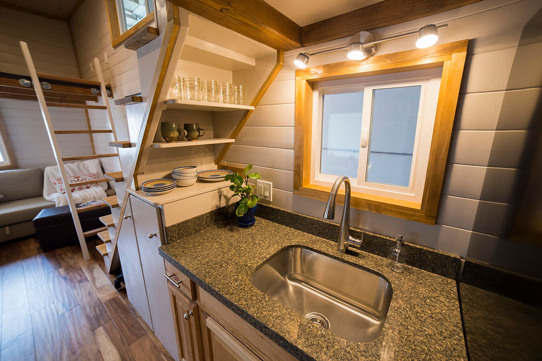 tiny-house-colorful+trailer+house+Tiny+House_Veldkamp+container+dining+gazebo+Strapped+deh
